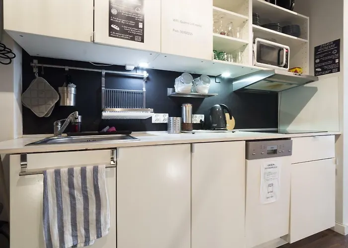 Quattro Loft Hostel *